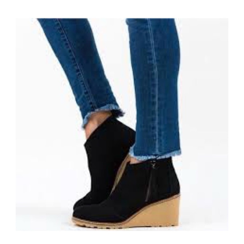 Tom’s Suede Wedge Ankle Boots